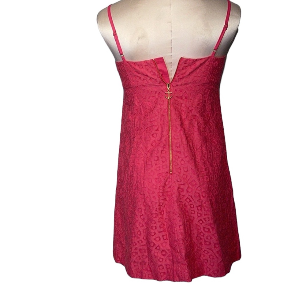 Lilly Pulitzer hot pink dress with gold hardware. Size 0 - Picture 6 of 12